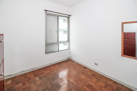 Apartamento para alugar com 110m², 4 quartos e 1 vaga Apartamento para alugar com 110m², 4 quartos e 1 vagaQuarto 4