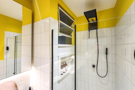 Apartamento à venda com 60m², 2 quartos e sem vaga Apartamento à venda com 60m², 2 quartos e sem vagaBanheiro
