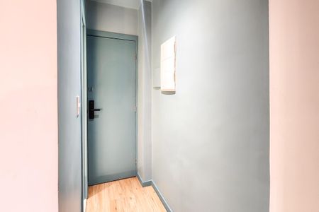 Apartamento à venda com 60m², 2 quartos e sem vaga Apartamento à venda com 60m², 2 quartos e sem vagaEntrada