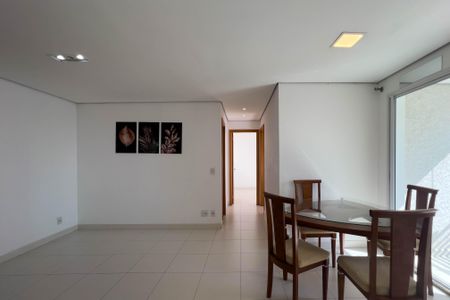 Apartamento à venda com 57m², 2 quartos e 1 vagaSala