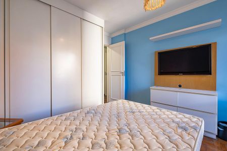 Apartamento à venda com 130m², 3 quartos e 1 vaga Apartamento à venda com 130m², 3 quartos e 1 vagaQuarto 2