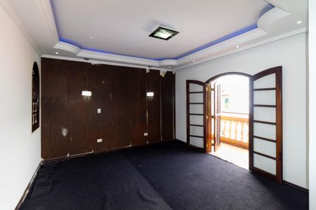 Casa para alugar com 377m², 3 quartos e 4 vagasSuíte