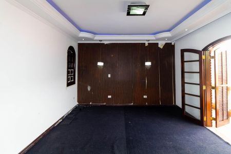 Casa para alugar com 377m², 3 quartos e 4 vagasSuíte