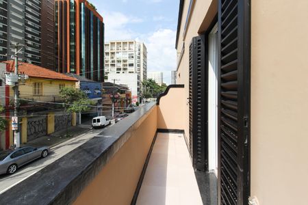 Casa para alugar com 124m², 3 quartos e sem vaga Casa para alugar com 124m², 3 quartos e sem vagaVaranda da suíte