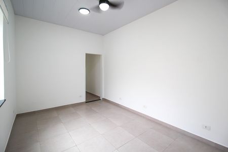 Casa para alugar com 124m², 3 quartos e sem vaga Casa para alugar com 124m², 3 quartos e sem vagaSala