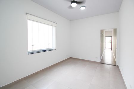 Casa para alugar com 124m², 3 quartos e sem vaga Casa para alugar com 124m², 3 quartos e sem vagaSala