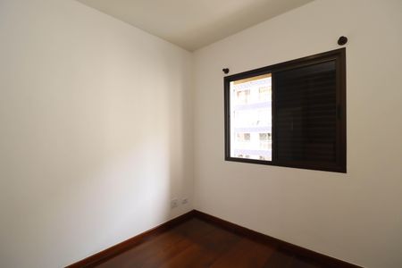 Apartamento para alugar com 108m², 3 quartos e 2 vagasQuarto 2