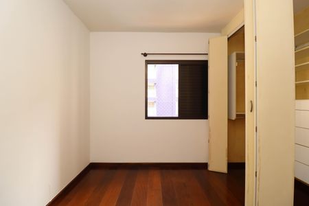 Apartamento para alugar com 108m², 3 quartos e 2 vagasSuíte