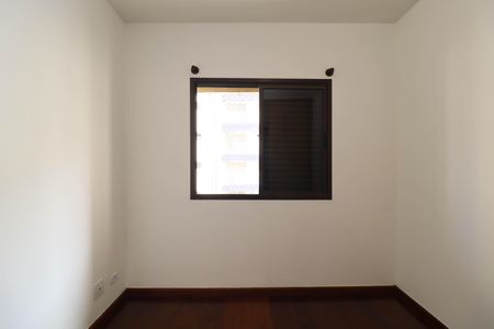 Apartamento para alugar com 108m², 3 quartos e 2 vagasQuarto 2