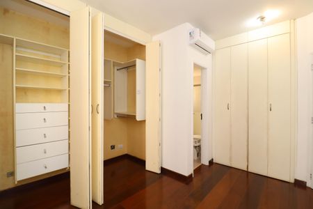 Apartamento para alugar com 108m², 3 quartos e 2 vagasSuíte