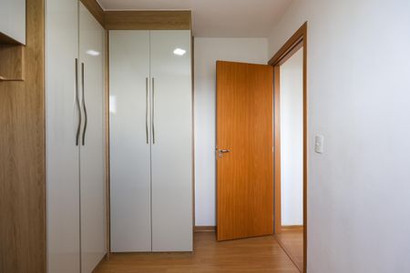 Quarto 1 de apartamento para alugar com 2 quartos, 42m² em Parque Esmeralda, São Paulo