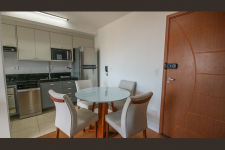 Apartamento para alugar com 55m², 2 quartos e 1 vaga Apartamento para alugar com 55m², 2 quartos e 1 vagaSala