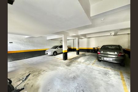 Apartamento à venda com 77m², 2 quartos e 2 vagasGaragem