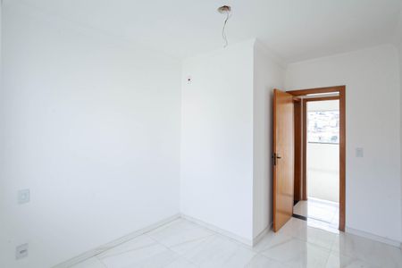 Casa à venda com 150m², 3 quartos e 2 vagas Casa à venda com 150m², 3 quartos e 2 vagasSuíte