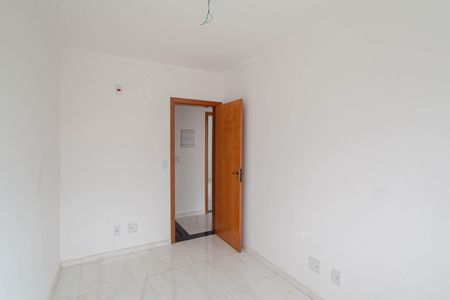 Casa à venda com 150m², 3 quartos e 2 vagas Casa à venda com 150m², 3 quartos e 2 vagasQuarto 1