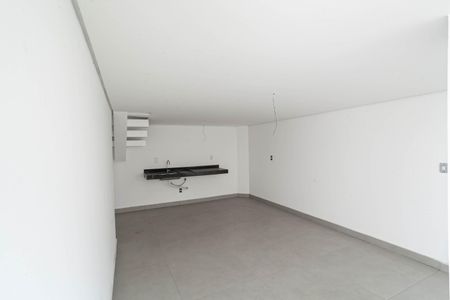 Casa à venda com 150m², 3 quartos e 2 vagas Casa à venda com 150m², 3 quartos e 2 vagasQuintal