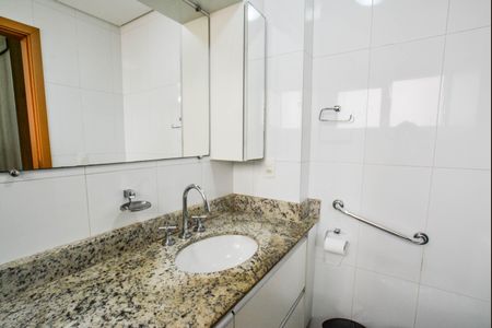 Apartamento à venda com 127m², 3 quartos e 3 vagasBanheiro da Suíte 3