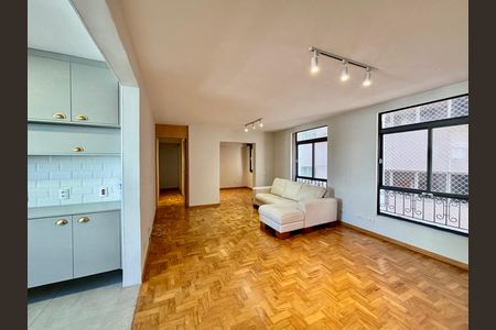 Sala  de apartamento para alugar com 2 quartos, 94m² em Cerqueira César, São Paulo