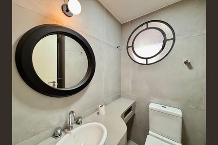 Banheiro  de apartamento para alugar com 2 quartos, 94m² em Cerqueira César, São Paulo