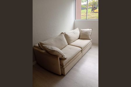 Sala de apartamento para alugar com 3 quartos, 90m² em Novo Mundo, Curitiba