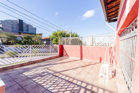 Casa à venda com 170m², 2 quartos e 2 vagas Casa à venda com 170m², 2 quartos e 2 vagasÁrea comum