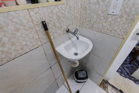 Casa à venda com 170m², 2 quartos e 2 vagas Casa à venda com 170m², 2 quartos e 2 vagasBanheiro do Terraço