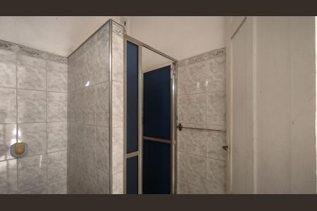 Casa à venda com 65m², 2 quartos e sem vagaBanheiro Corredor