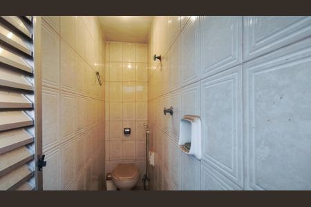 Casa à venda com 65m², 2 quartos e sem vagaBanheiro de serviço