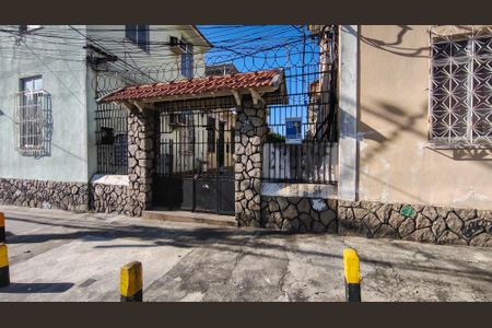 Casa à venda com 65m², 2 quartos e sem vagaFachada