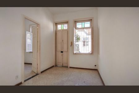 Casa à venda com 65m², 2 quartos e sem vagaSala