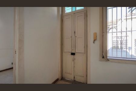 Casa à venda com 65m², 2 quartos e sem vagaEntrada