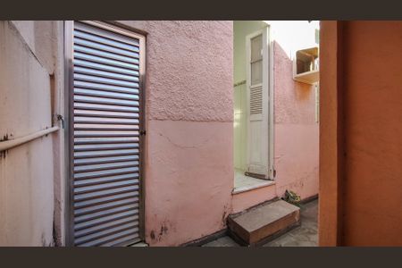 Casa à venda com 65m², 2 quartos e sem vagaÁrea de Serviço