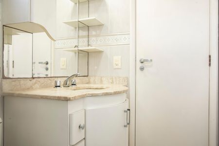 Apartamento para alugar com 80m², 3 quartos e 2 vagasBanheiro da Suíte