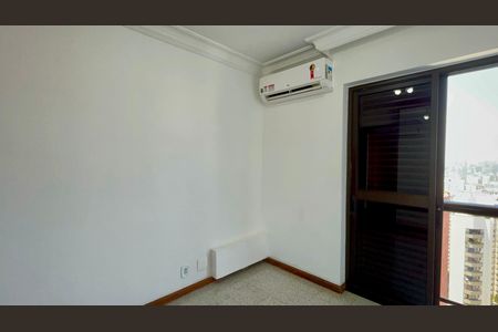 Apartamento à venda com 61m², 2 quartos e 2 vagasQuarto