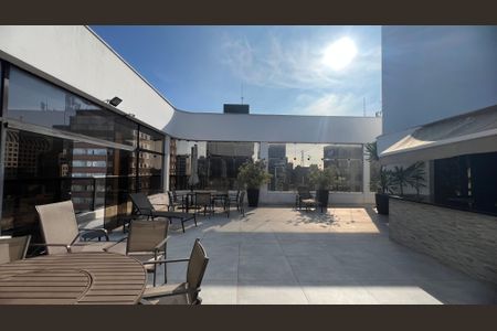 Apartamento à venda com 61m², 2 quartos e 2 vagasChurrasqueira