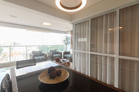 Apartamento à venda com 158m², 3 quartos e 4 vagas Apartamento à venda com 158m², 3 quartos e 4 vagasVaranda Gourmet