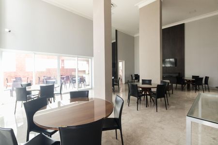 Apartamento à venda com 158m², 3 quartos e 4 vagas Apartamento à venda com 158m², 3 quartos e 4 vagasÁrea Comum
