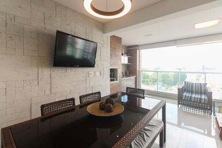 Apartamento à venda com 158m², 3 quartos e 4 vagas Apartamento à venda com 158m², 3 quartos e 4 vagasVaranda Gourmet