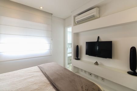 Apartamento à venda com 158m², 3 quartos e 4 vagas Apartamento à venda com 158m², 3 quartos e 4 vagasSuíte 1