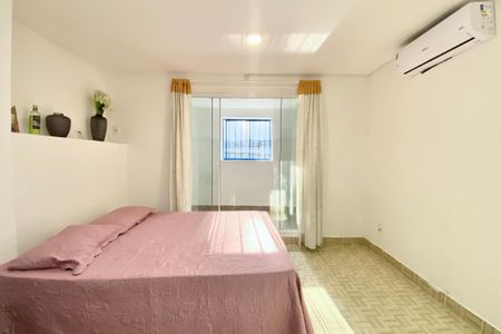 Casa de condomínio para alugar com 216m², 3 quartos e 1 vagaQuarto 1