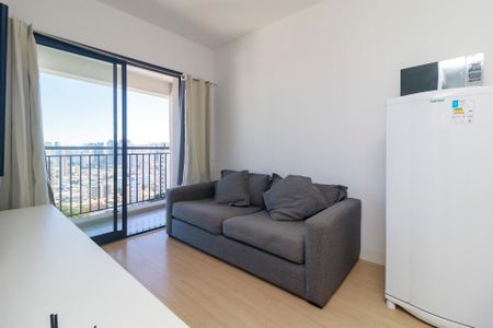 Studio para alugar com 33m², 1 quarto e sem vaga Studio para alugar com 33m², 1 quarto e sem vagaSala