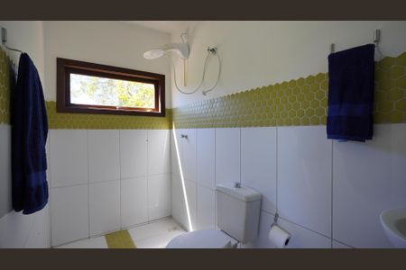 Casa para alugar com 60m², 1 quarto e 3 vagasBanheiro