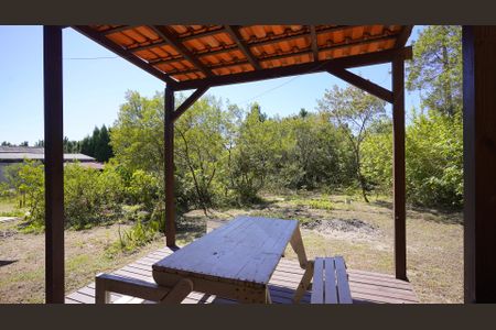 Vista da Sala de casa para alugar com 1 quarto, 60m² em São João do Rio Vermelho, Florianópolis