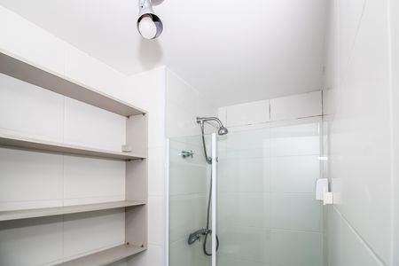 Apartamento para alugar com 63m², 2 quartos e 1 vaga Apartamento para alugar com 63m², 2 quartos e 1 vagaBanheiro da Suíte
