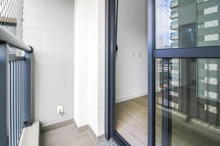 Apartamento para alugar com 63m², 2 quartos e 1 vaga Apartamento para alugar com 63m², 2 quartos e 1 vagaVaranda da Suíte