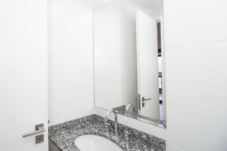 Apartamento para alugar com 63m², 2 quartos e 1 vaga Apartamento para alugar com 63m², 2 quartos e 1 vagaBanheiro social