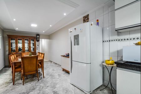 Casa para alugar com 250m², 3 quartos e 4 vagas Casa para alugar com 250m², 3 quartos e 4 vagasCozinha