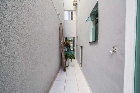 Casa para alugar com 250m², 3 quartos e 4 vagas Casa para alugar com 250m², 3 quartos e 4 vagasQuintal