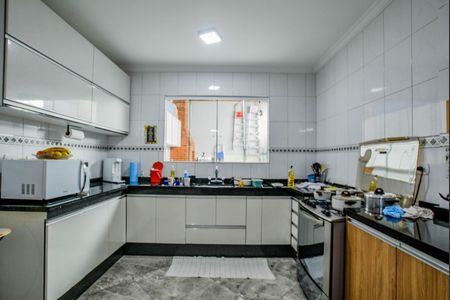 Casa para alugar com 250m², 3 quartos e 4 vagas Casa para alugar com 250m², 3 quartos e 4 vagasCozinha