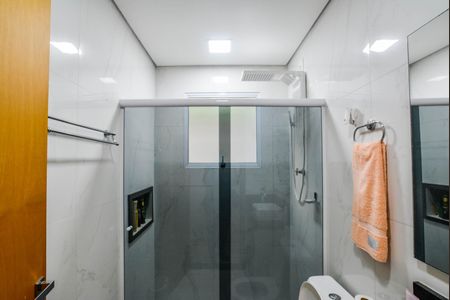 Casa para alugar com 250m², 3 quartos e 4 vagas Casa para alugar com 250m², 3 quartos e 4 vagasBanheiro Social